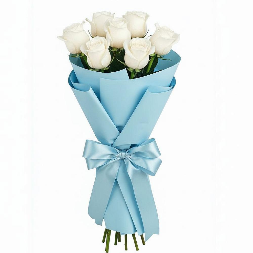Букет 7 белых роз Проуд в Советский Ленинградской области