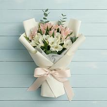 Букет цветов из:  Альстромерии #REPLACE_PRED# Советский Ленинградской области