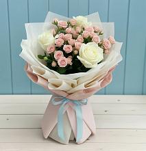 Букет цветов из:  Розы #REPLACE_PRED# Советский Ленинградской области