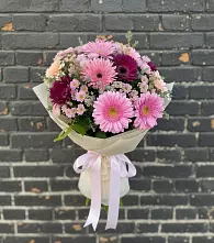 Букет цветов из:  Герберы и Хризантемы в Советский Ленинградской области